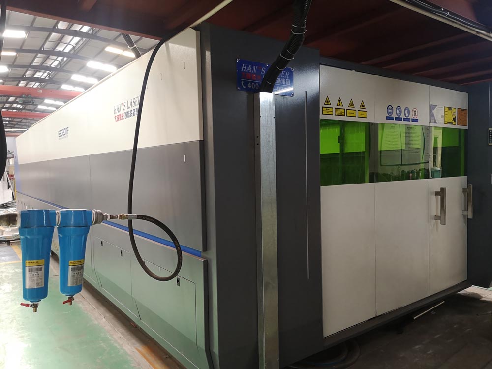 激光切割機(jī)2